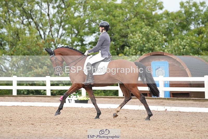 250907-110237-05967 - 040-Rianne.FultonSunset.Mojito