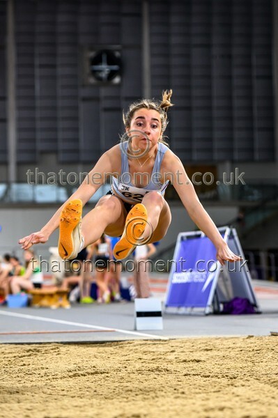 SeniorInd25-916598 - Field Female