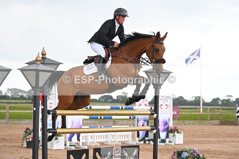 230721A-113447-05698 - Cls 6, 2 Star Medium 1.35m