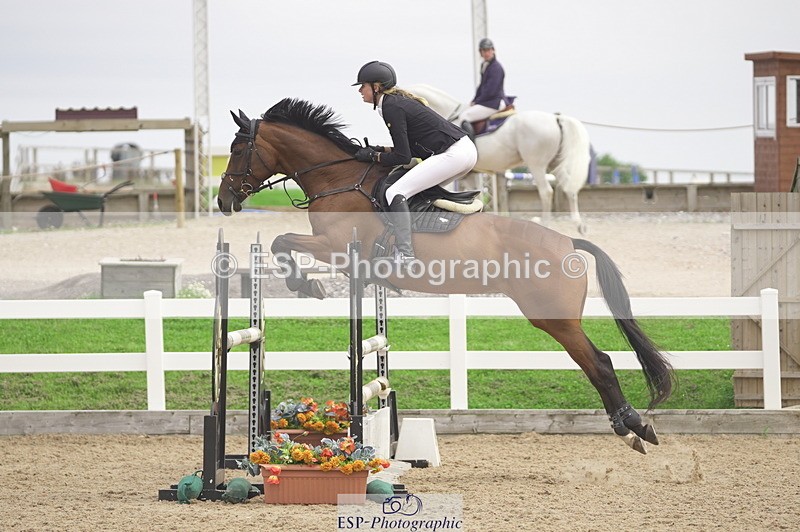 230810A-140234-02593 - Cls 4 1.05m Amateur Quali