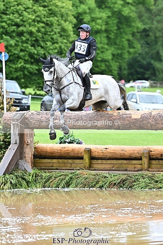 240526-124858-22210 - 433-EN_TARO_DES_VERNIER-Oliver_Townend