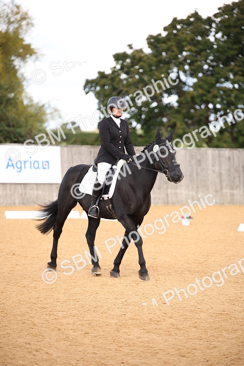 SBM_04268 - D2 Small Tour Championship Intro C