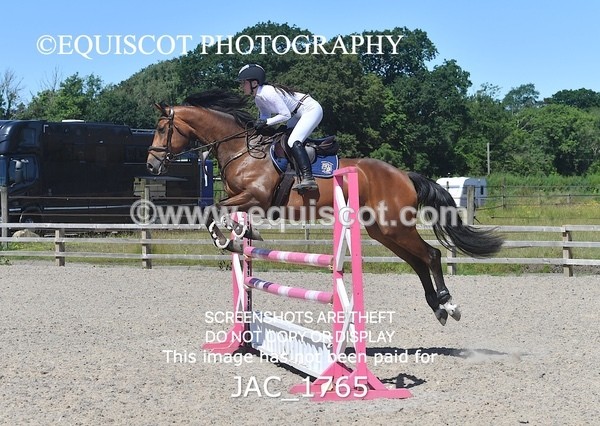 JAC_1765 - CLASS 5  Senior Newcomers/ 1.10m Open