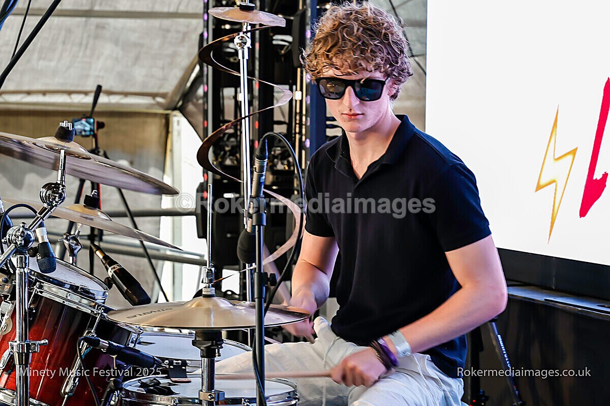 _MGL7190 - MINETY 2025