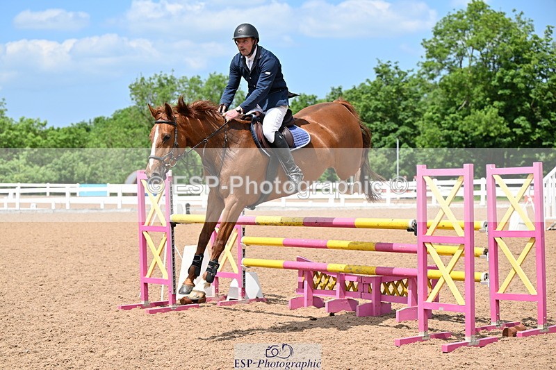 240605A-140138-00635 - Cls 4 Newcomers and 1.10m Open