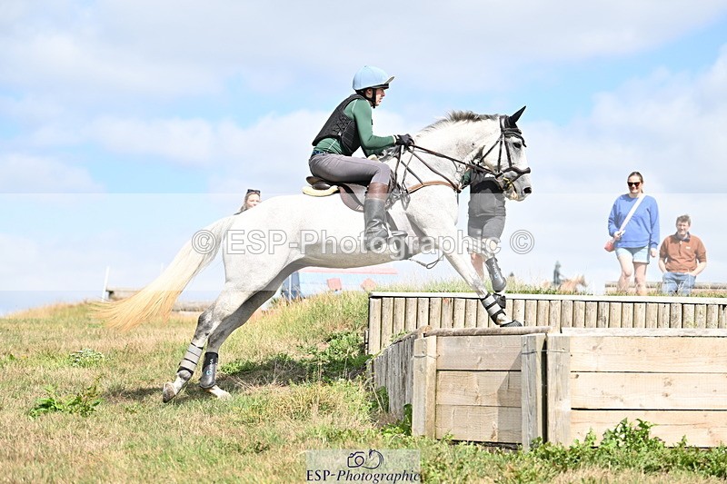 250821B-113703-00072 - Group A - Emily