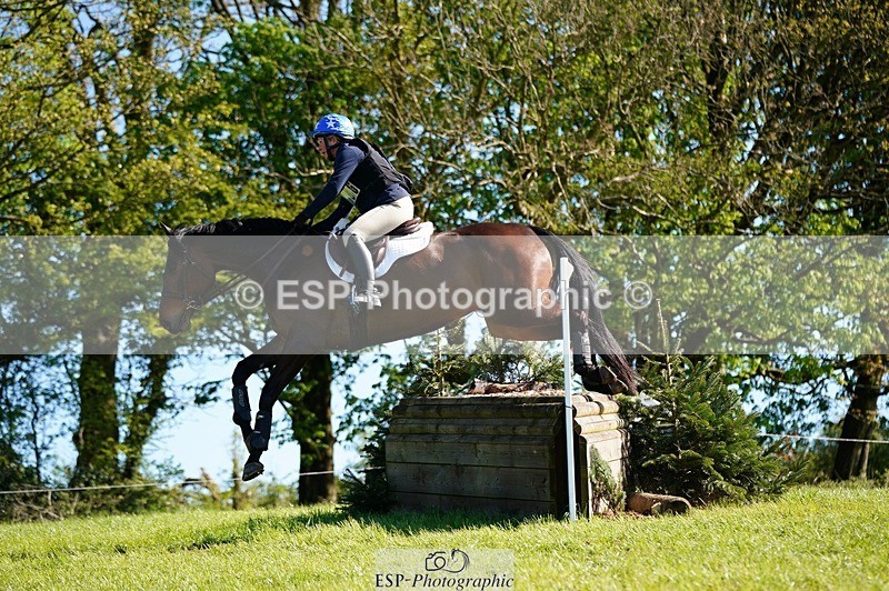 260419-102338-09249 - O-706-Lysanne.Vase
