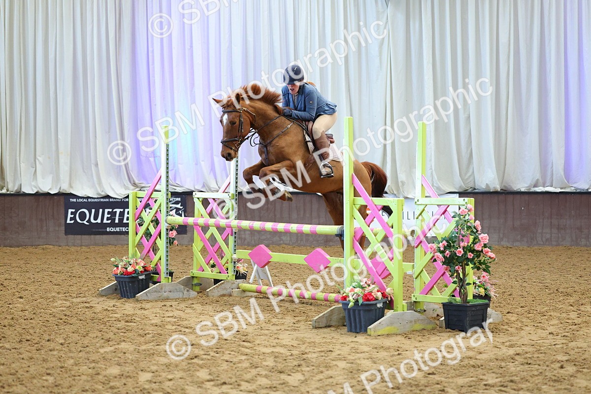 SBM_005516 - Class 22 - Bliss of London Novice Winter Championship Qualifier 90cm