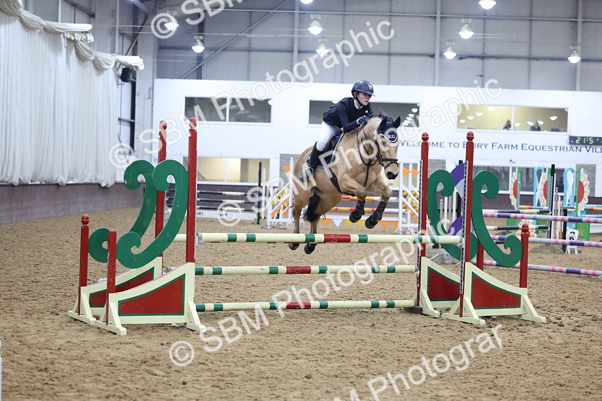 SBM_003246 - Class 11 - Blue Chip Pony Newcomers - 1.00m Open
