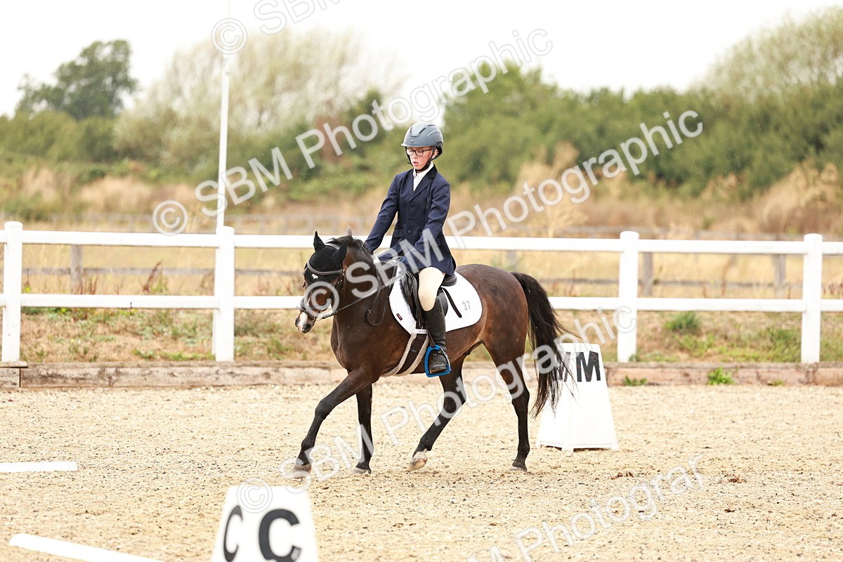 SBM_000040 - Class 1 - Intro 2 Warm Up 9.00-9.35