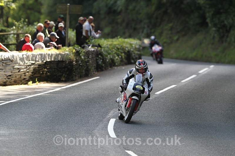 FOM_1159 - Classic TT Lap of honour