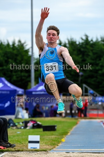 Sen25SUN-928630 - Field Male