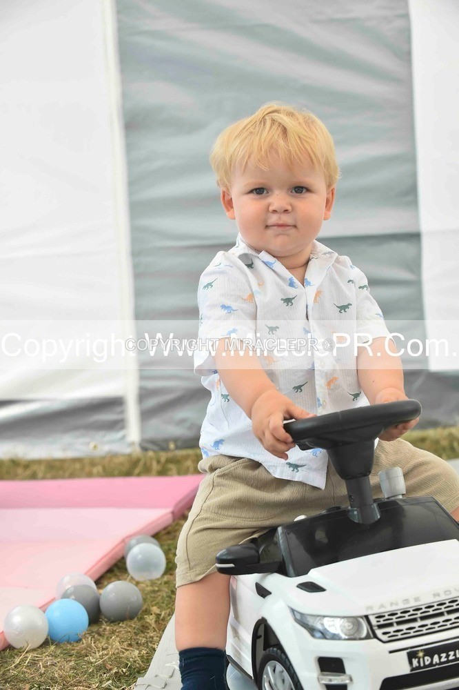 SH4_2320 - Bonny baby competition.