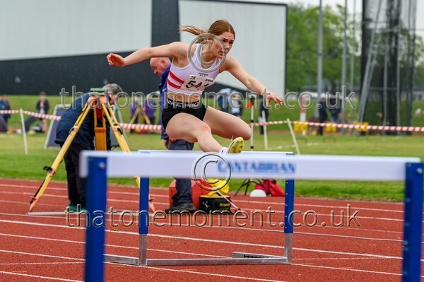 Opener25-918353 - Track Female