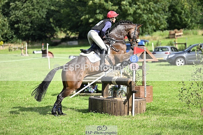 240803-164149-10045 - 271-Rosie_Bradley-Hole-OUT_OF_THE_BLUE_XIV