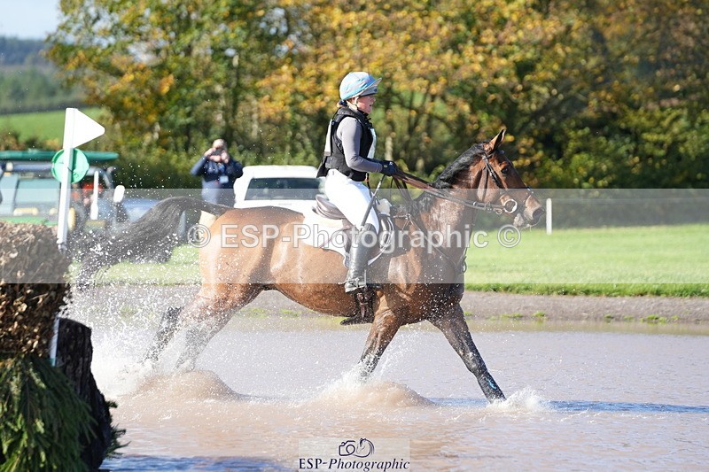 251024A-114930-08489 - B-101-Jemima.Stratton