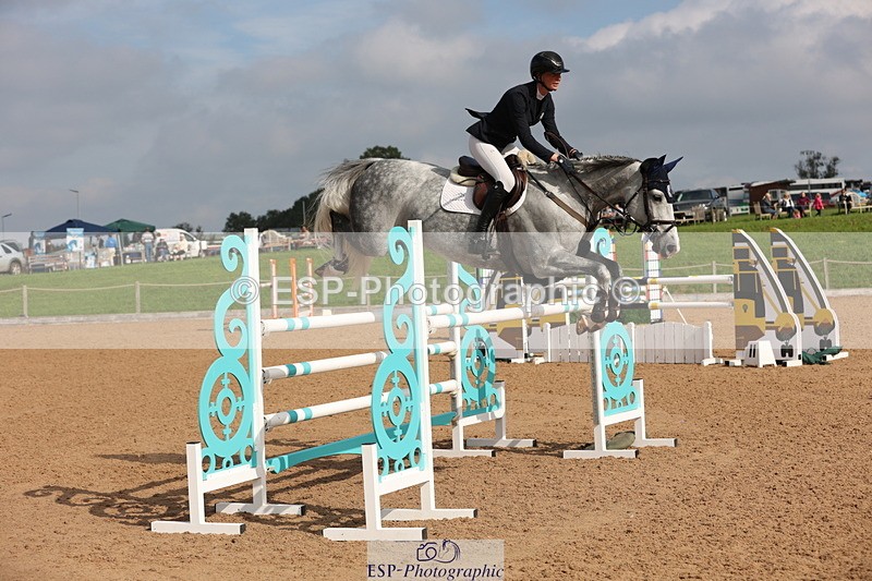 230915A-105652-01594 - Cls 2 Snr Foxhunter