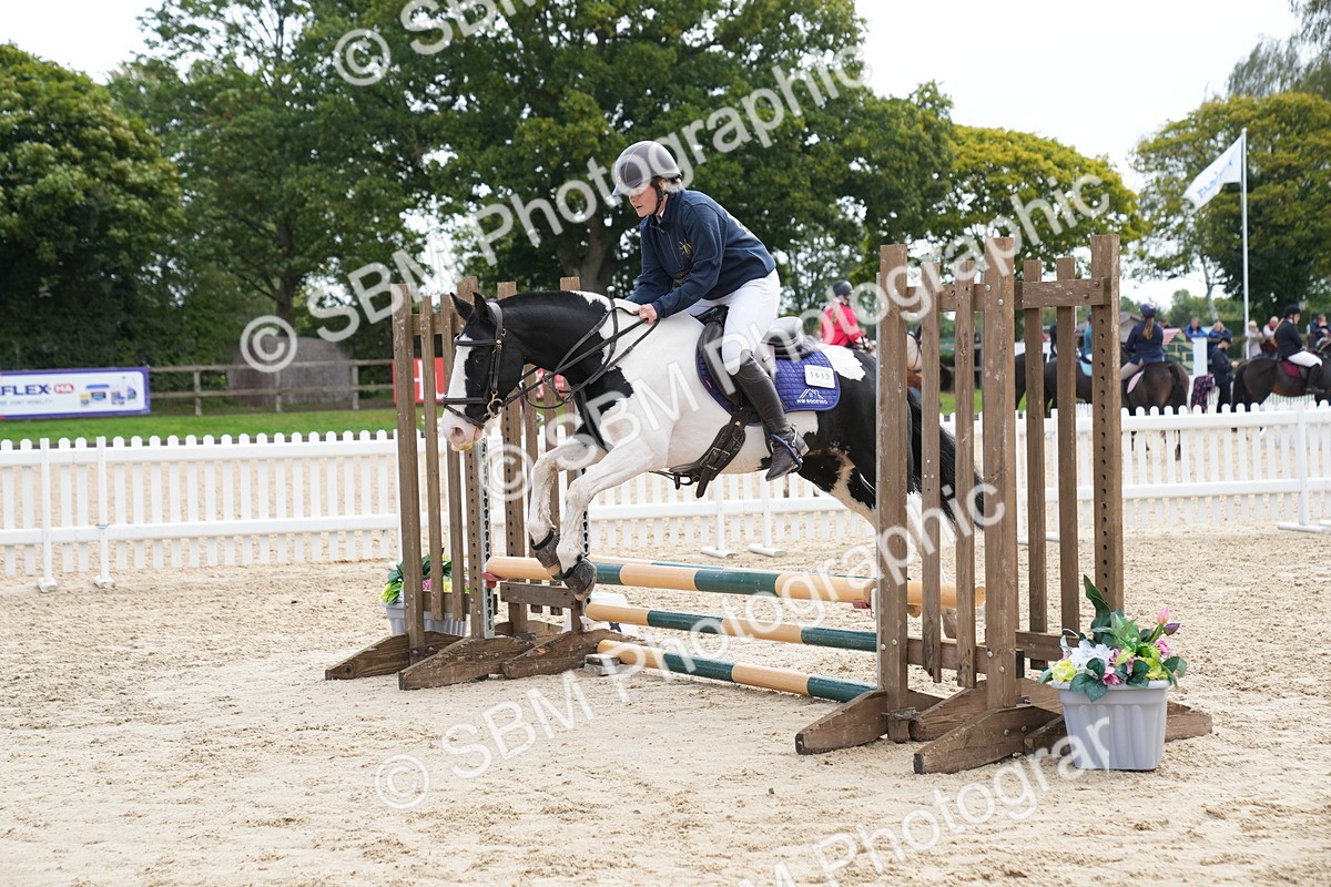 SBM_03311 - J55 - Clear Round 60cm