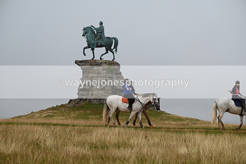 DSC_3999 - Time at Statue 14:56 to 15:05