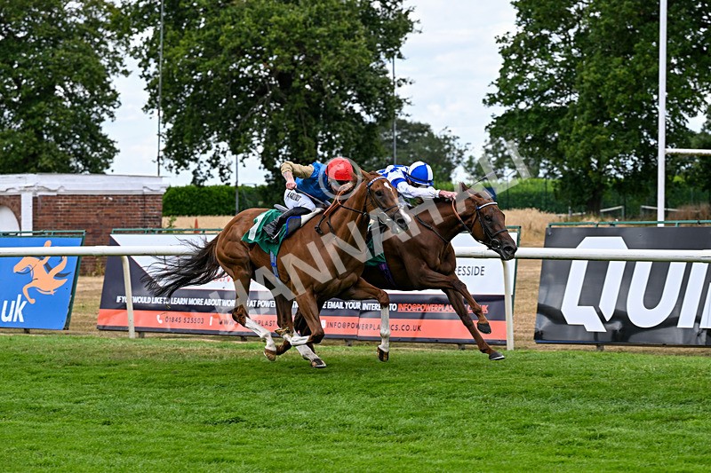 010826-Race 3-Brighton Beach-2710 - Race 3 14.43pm Theakston Great Yorkshire Pint EBF Novice Stakes