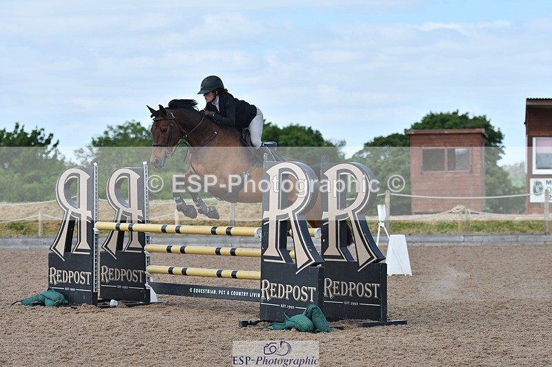 240609A-112751-04574 - Cls 17 Snr 1.05m Open