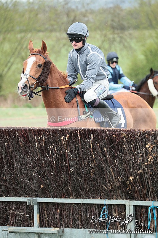 PtP 210425  568 - Paxford Races Easter Monday 21/04/25