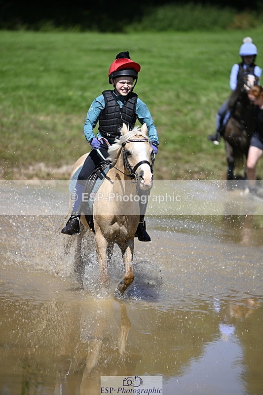 240728B-112458-01011 - Theo's Group XC