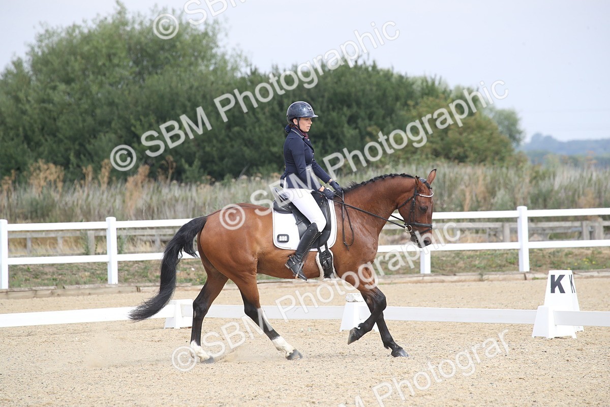 SBM_005912 - Novice 5 - 8.30.10.39