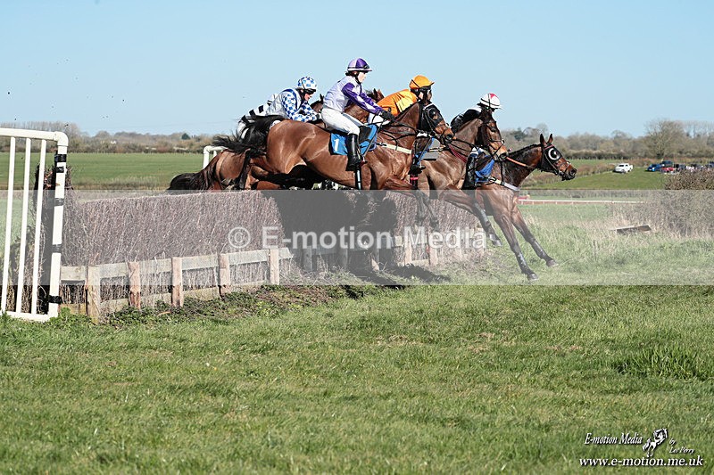 PtP 210326 484 - VWH Cirencester Races 21/03/26