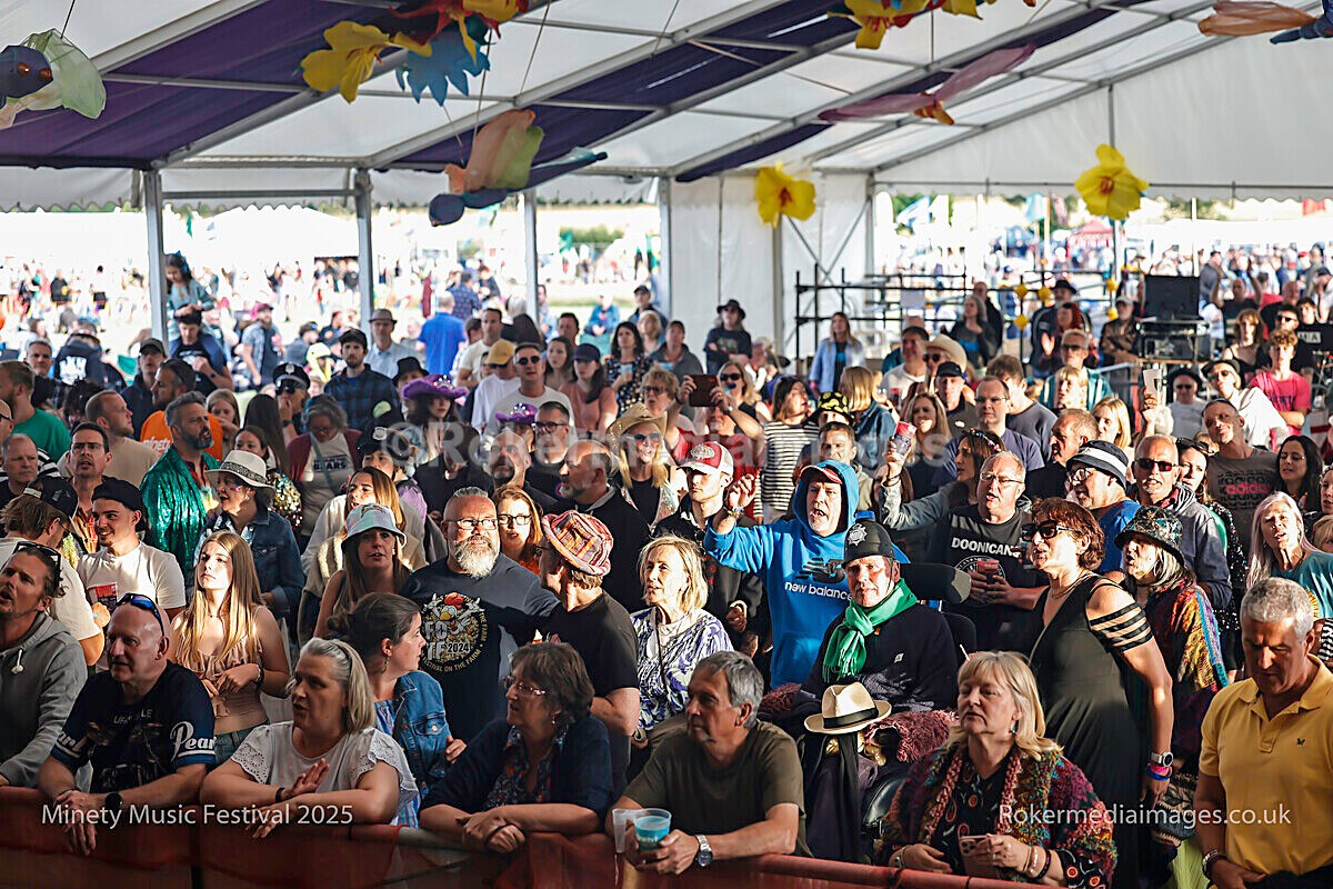 _MGL7512 - MINETY 2025