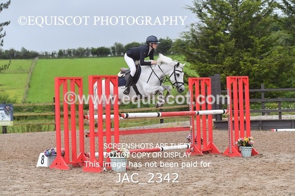 JAC_2342 - CLASS 12  Pony Foxhunter/ 1.10m Open