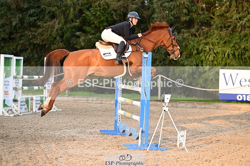 250322A-174131-03832 - Cls 14 Snr Fox & 1.20m Open