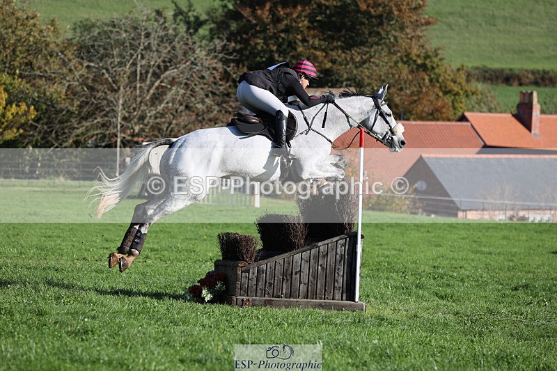 241025-111421-06441 - 014-Lizzie.Luxton-ST.TROPEZ