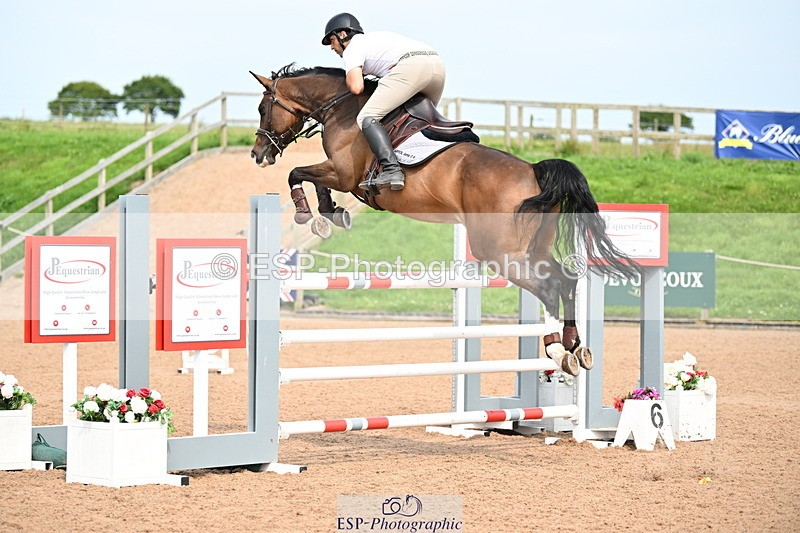 240801A-153651-02604 - Cls 5 National 1.30m Open