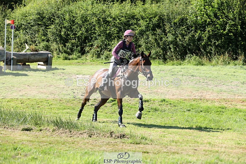 240811A-160234-05812 - 305-