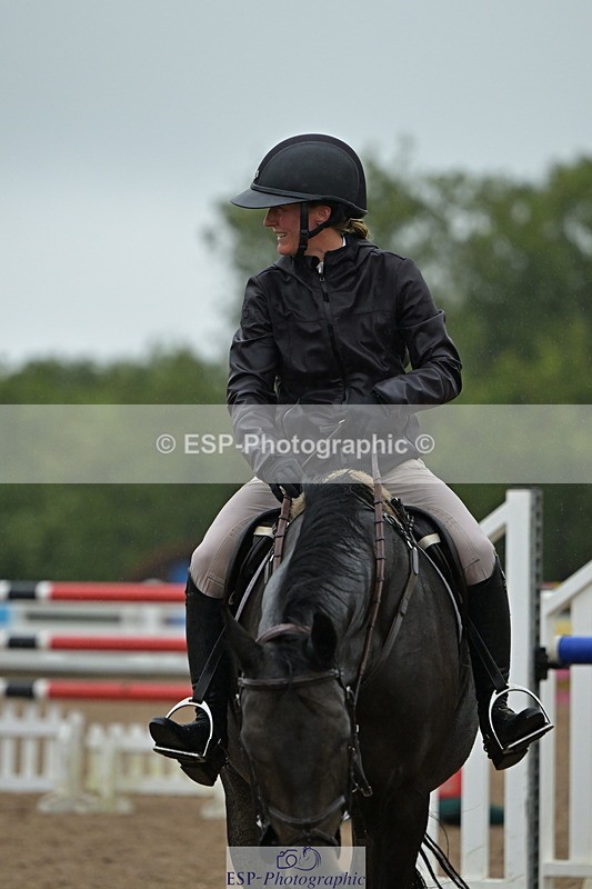 240925A-142738-01146 - Cls 5 Foxhunter and 1.20m Open