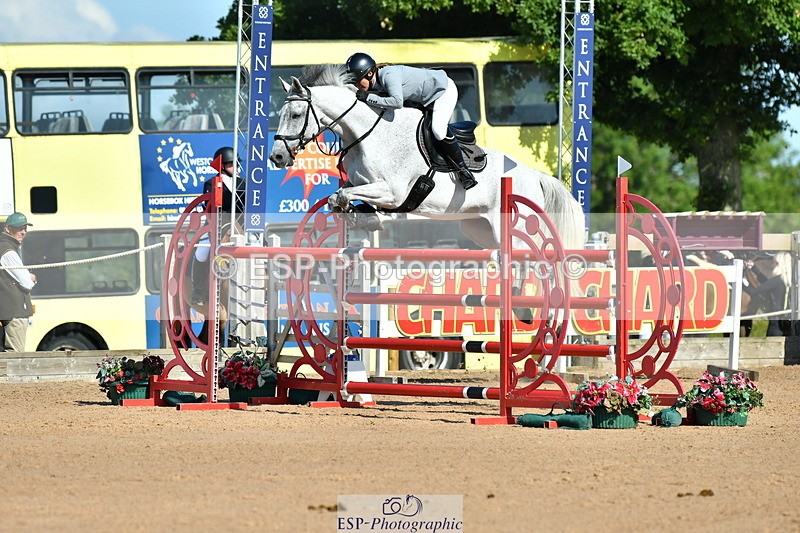 230720A-092758-01713 - Cls 1, 2 Star Small 1.30m