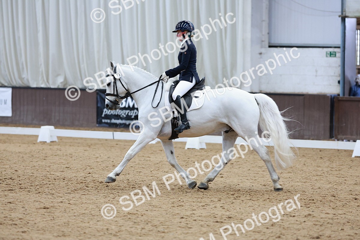 SBM_008944 - Class 6b - Novice 6 - 11.02-12.19