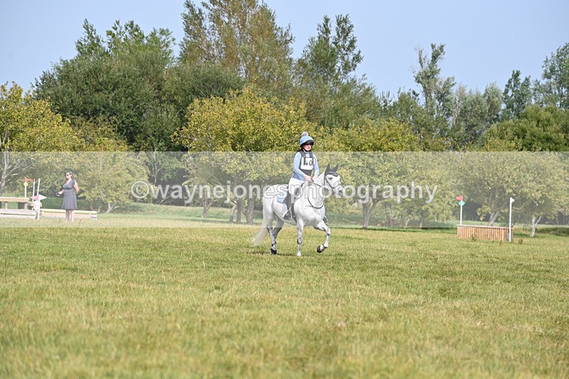 WJ6_2115 - 60cm XC Time 13:54 to 14:20