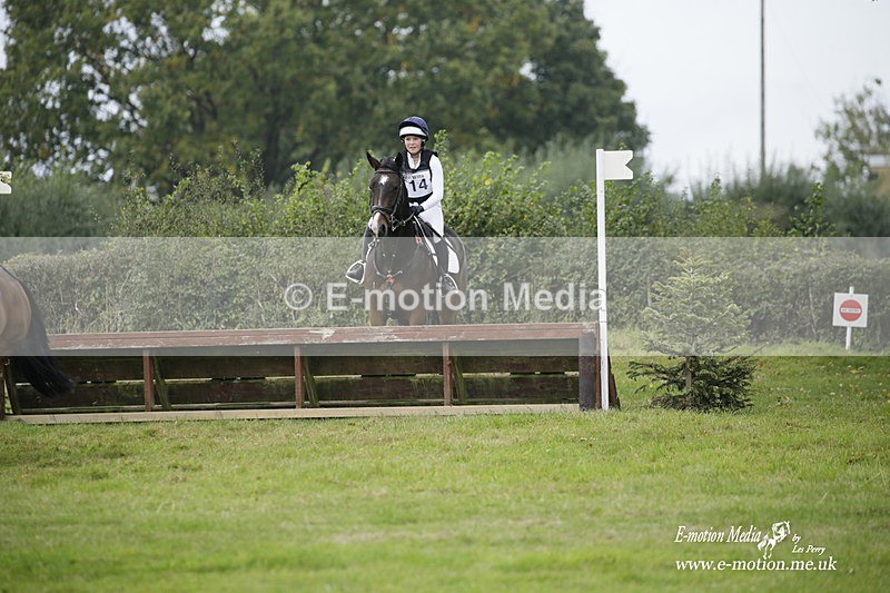  WWHT 171021 2234 - Novice Pairs (0.80m)  17/10/21