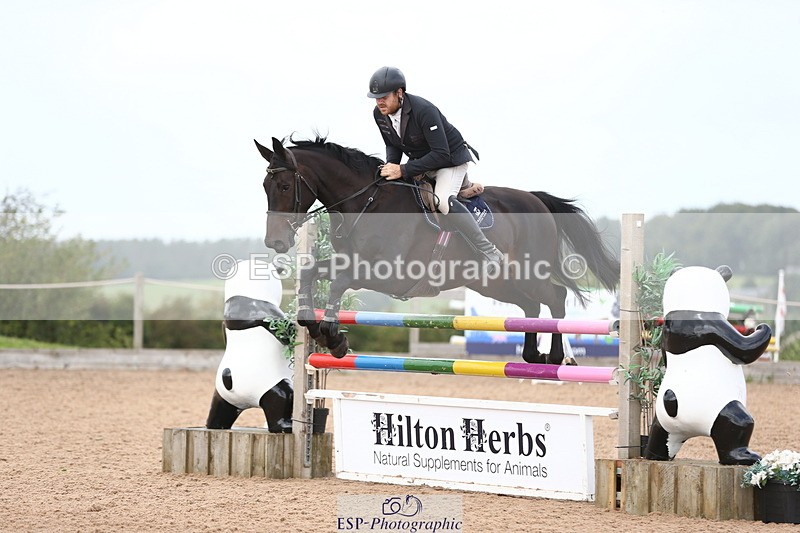 230812A-122841-09014 - Cls 32 Foxhunter