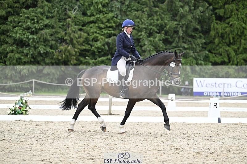 240523-173703-06407 - 113-MONANORE_GOLD-Jemima_Hughes