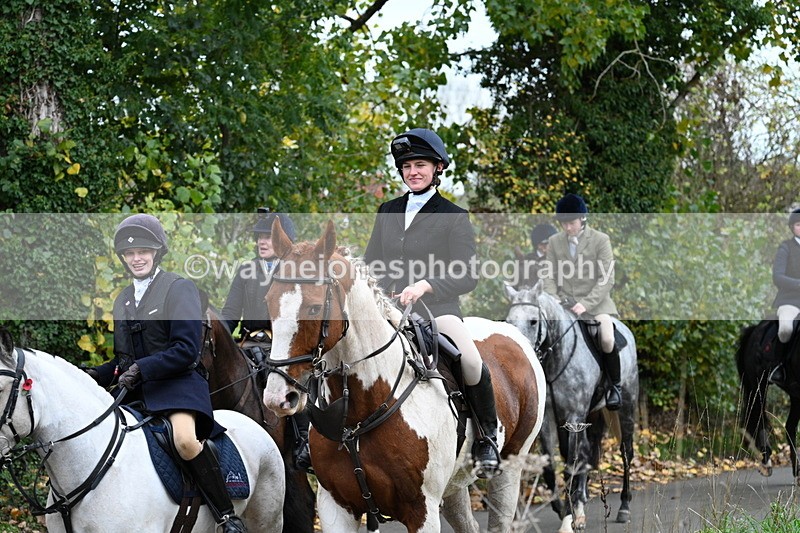 WJ7_7370 - Walk Home..