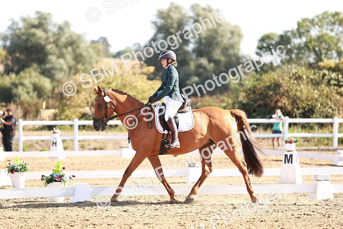 SBM_004371 - Class 12 - Novice 5 - 9.07-10.10