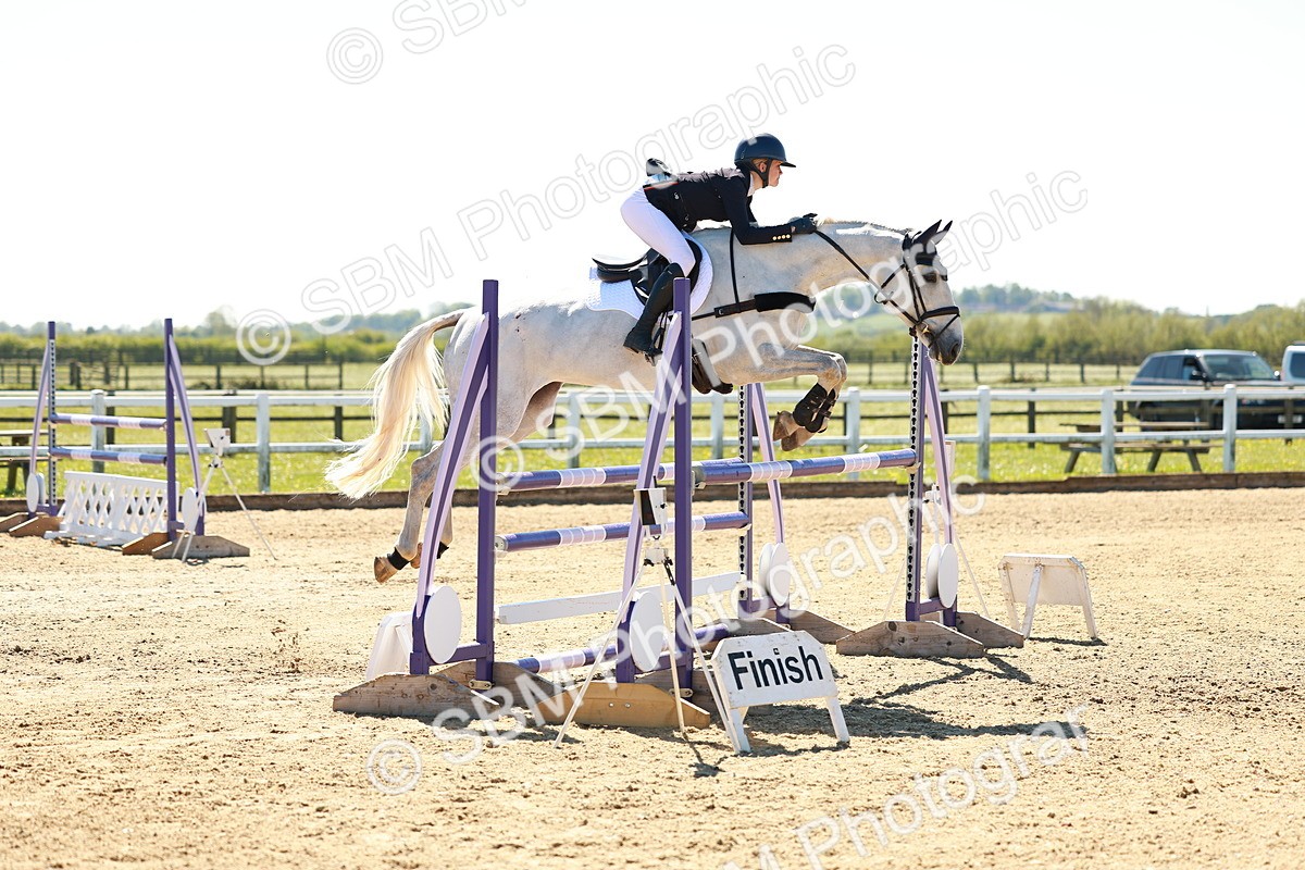 SBM_001703 - Class 5 - Senior Foxhunter - 1.20m