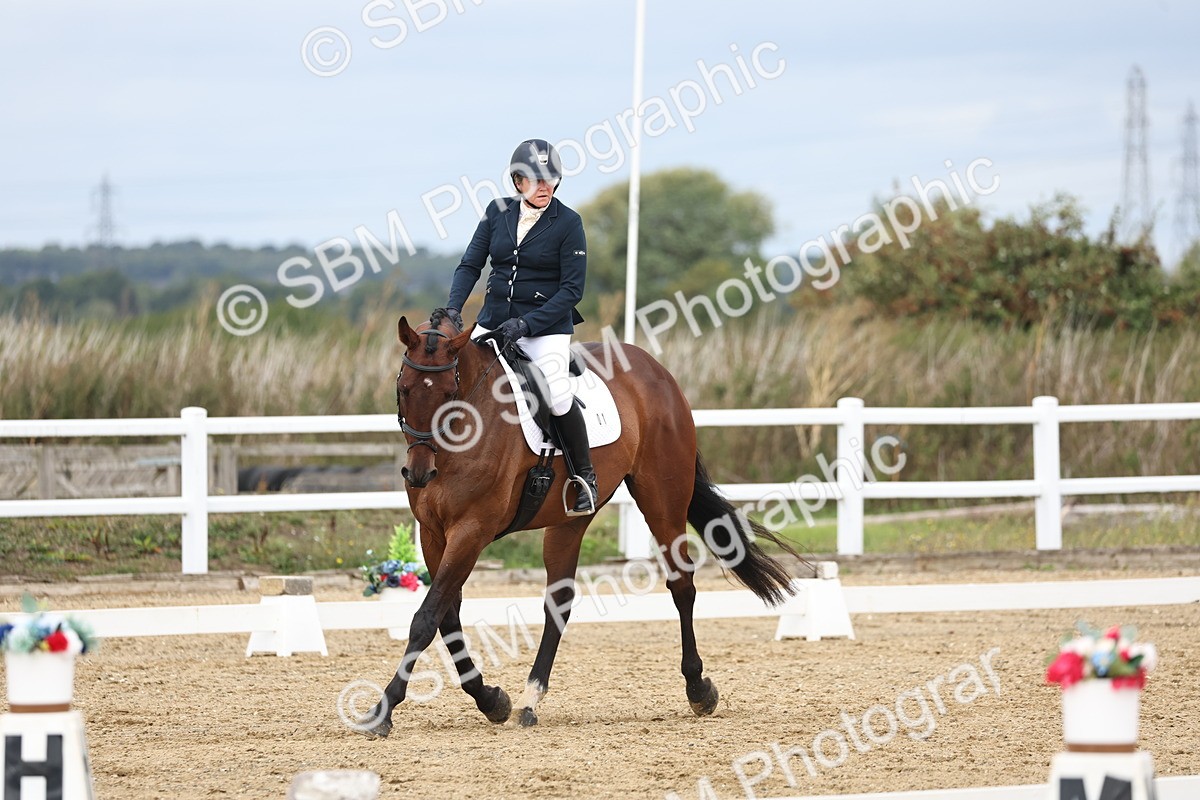 SBM_002599 - Class 7 - Novice 2 Warm Up