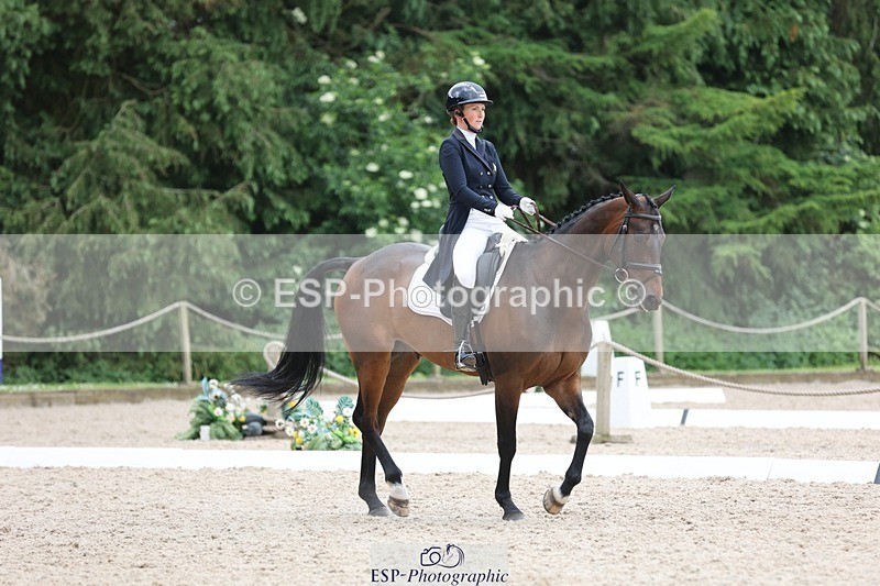 240524-114520-08440 - 271-WILD_ATLANTIC_WAY-Susie_Berry