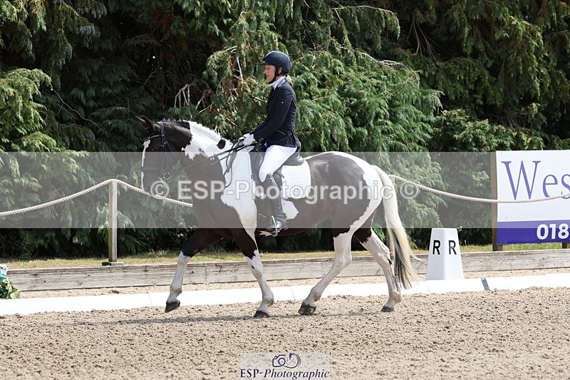 250809A-135041-03814 - 120-Julia.WoodwardLily.1