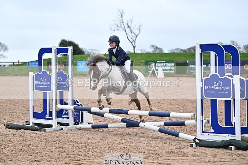 260220-101856-00524 - Cls 8-10 Clear Round and 60cm Club