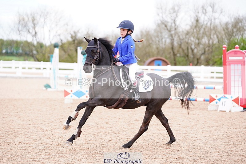 240506A-151600-09882 - Cls 19 Club 70cm